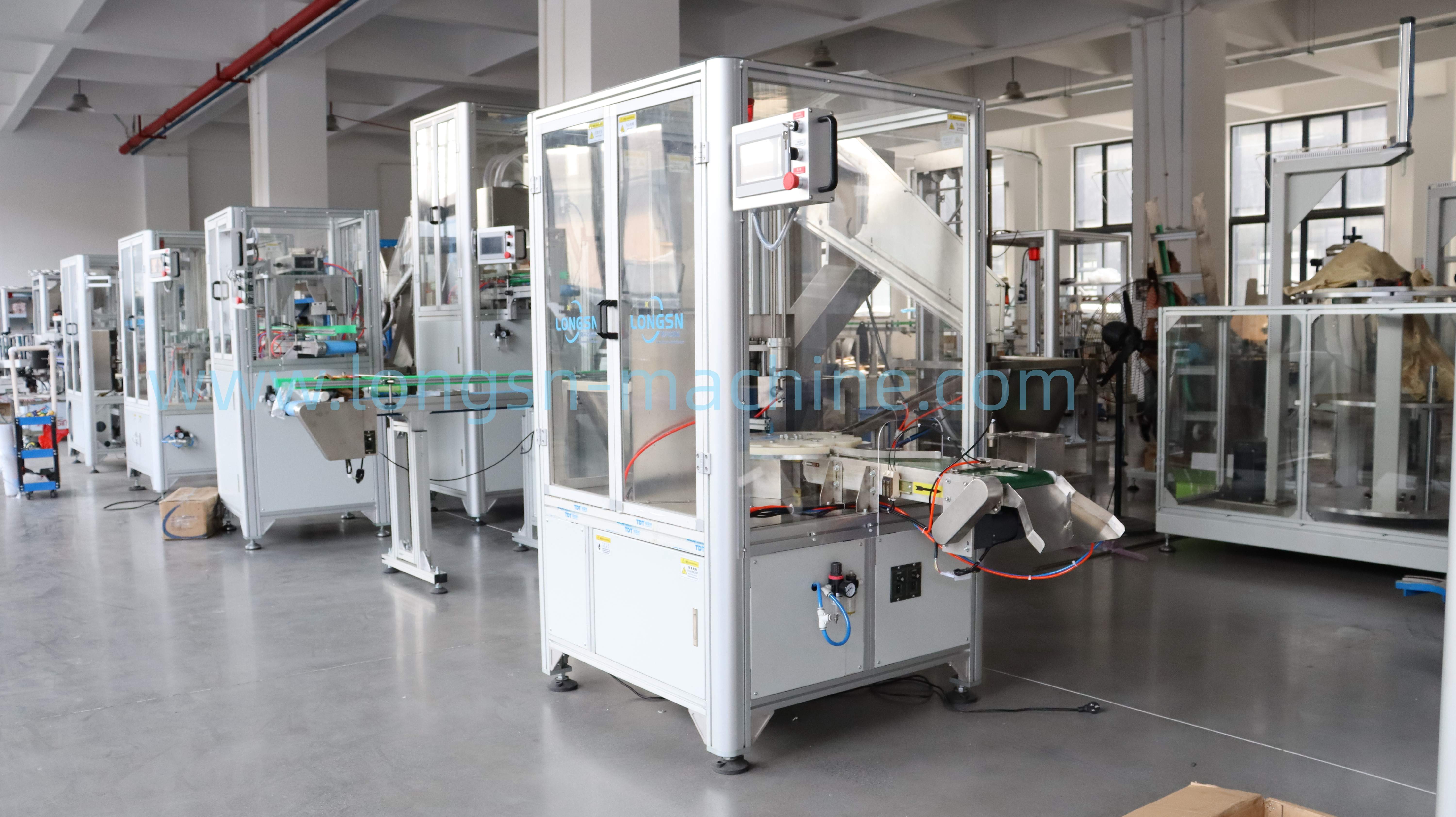 M&aacute;quina de revestimiento de tapa autom&aacute;tica