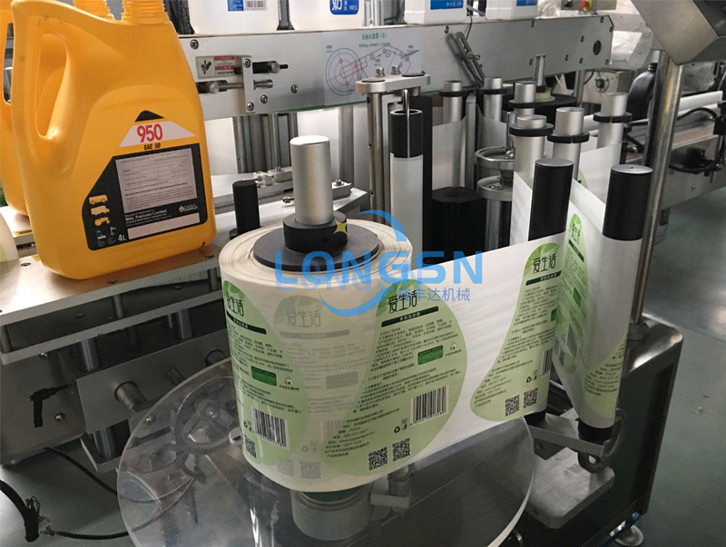 m&aacute;quina de etiqueta de botella de pl&aacute;stico